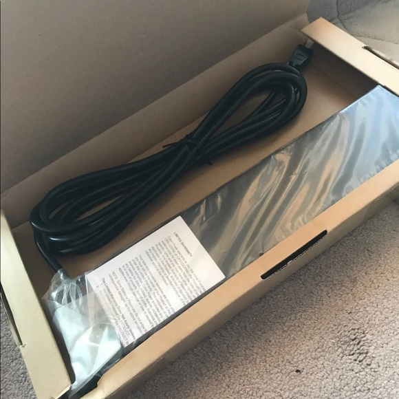 CyberPower Rackbar CPS1215RMS - Picture 3 of 4